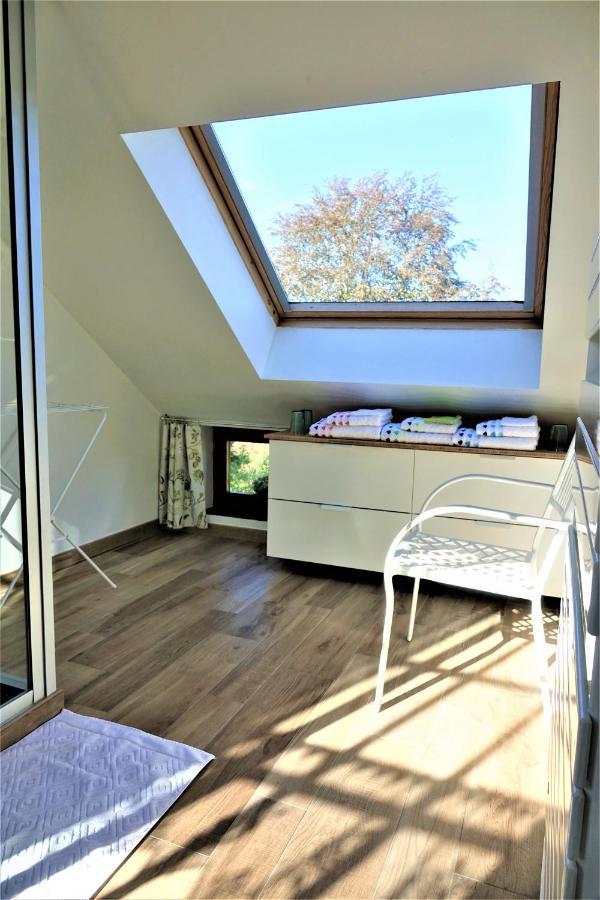 Bed and Breakfast Le Jardin Des Miroirs Esneux Esterno foto